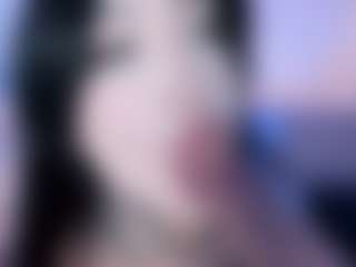 Bella's Live Sex Cam Show