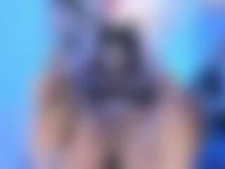 Bella's Live Sex Cam Show