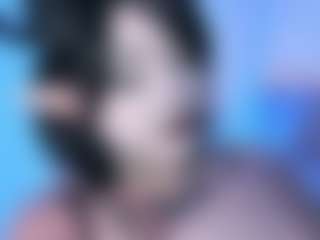 Bella's Live Sex Cam Show
