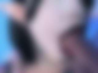 Bella's Live Sex Cam Show