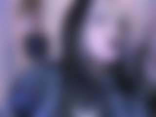 Bella's Live Sex Cam Show