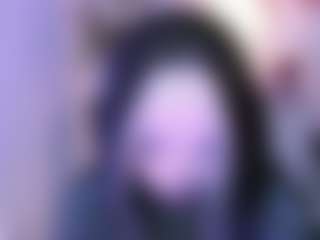 Bella's Live Sex Cam Show