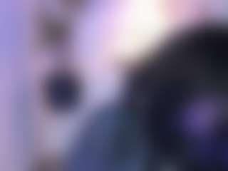 Bella's Live Sex Cam Show