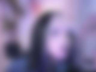 Bella's Live Sex Cam Show