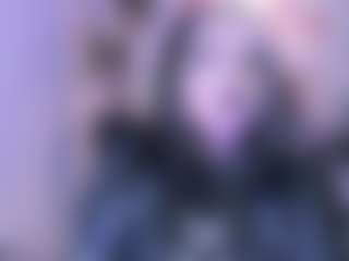 Bella's Live Sex Cam Show