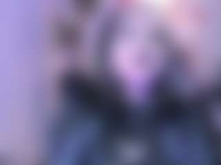 Bella's Live Sex Cam Show