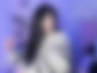 Bella's Live Sex Cam Show