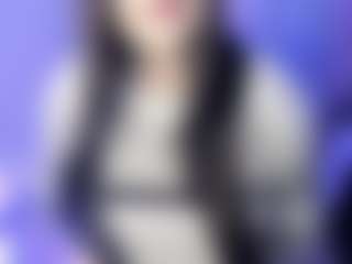Bella's Live Sex Cam Show