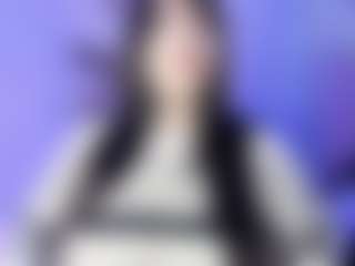 Bella's Live Sex Cam Show