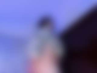 Bella's Live Sex Cam Show