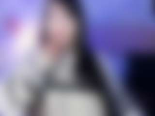 Bella's Live Sex Cam Show