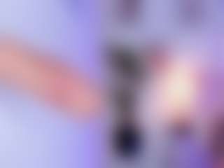 Bella's Live Sex Cam Show