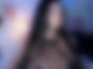 Bella's Live Sex Cam Show