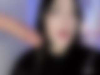 Bella's Live Sex Cam Show