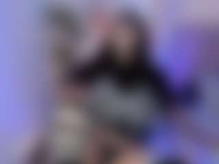 Live cam show with Bella - Latina on camwithhim.com | colombia