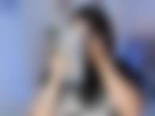 Bella's Live Sex Cam Show