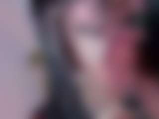 Bella's Live Sex Cam Show