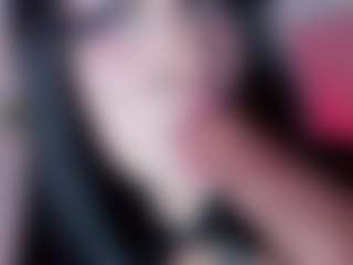 Bella's Live Sex Cam Show