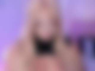 Live cam show with Bella - Big Tits on Camsoda
