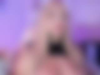 Live cam show with Bella - Ahegao on Camsoda