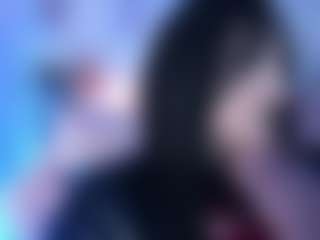 Bella's Live Sex Cam Show