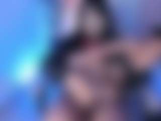 Bella's Live Sex Cam Show