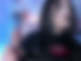 Bella's Live Sex Cam Show