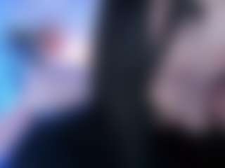 Bella's Live Sex Cam Show
