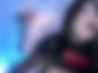 Bella's Live Sex Cam Show