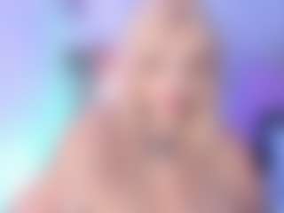 Bella's Live Sex Cam Show