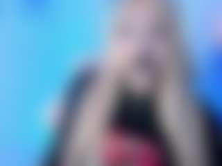Bella's Live Sex Cam Show