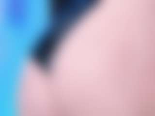 Bella's Live Sex Cam Show