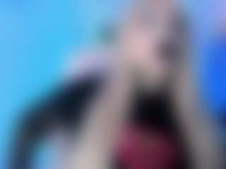 Bella's Live Sex Cam Show