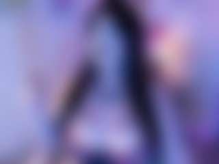 Live cam show with Bella - Cute on Free Soda