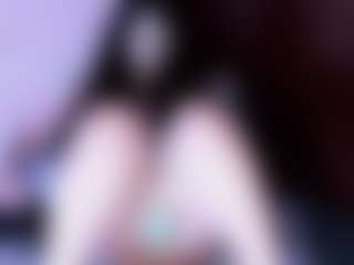 Bella's Live Sex Cam Show