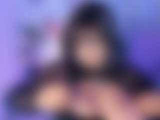 Bella's Live Sex Cam Show