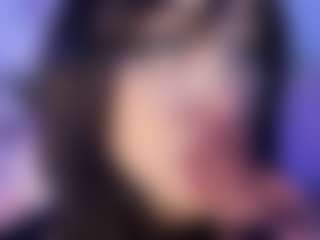 Bella's Live Sex Cam Show