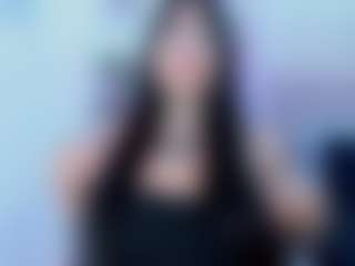 Bella's Live Sex Cam Show