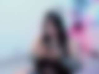 Bella's Live Sex Cam Show