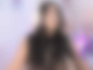 Bella's Live Sex Cam Show