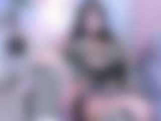 Bella's Live Sex Cam Show