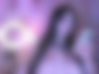 Bella's Live Sex Cam Show