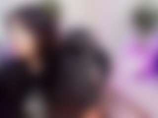 Bella's Live Sex Cam Show