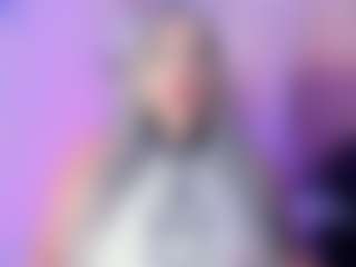Bella's Live Sex Cam Show