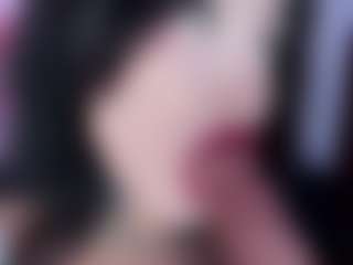 Bella's Live Sex Cam Show