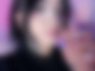 Bella's Live Sex Cam Show