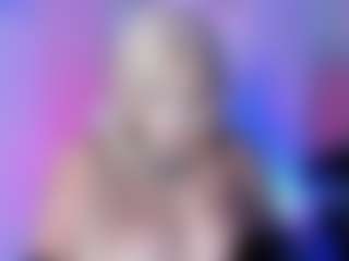 Bella's Live Sex Cam Show
