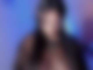 Bella's Live Sex Cam Show