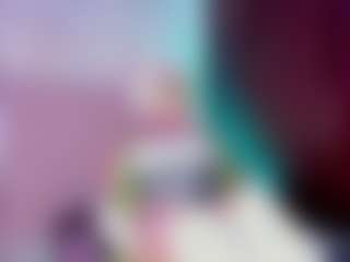Bella's Live Sex Cam Show
