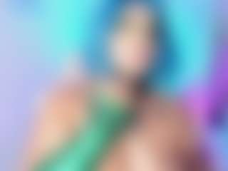 Bella's Live Sex Cam Show